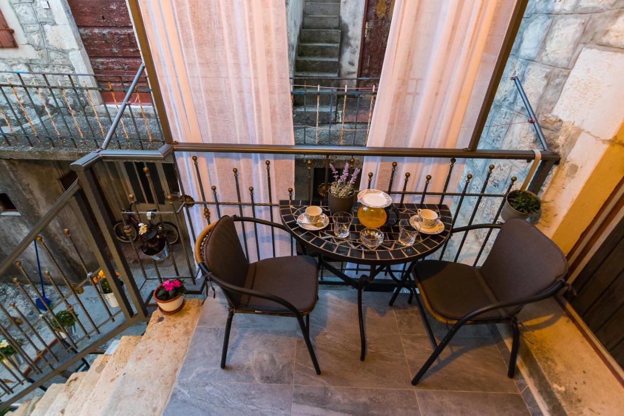 Apartment Vitturina Kaštela Εξωτερικό φωτογραφία