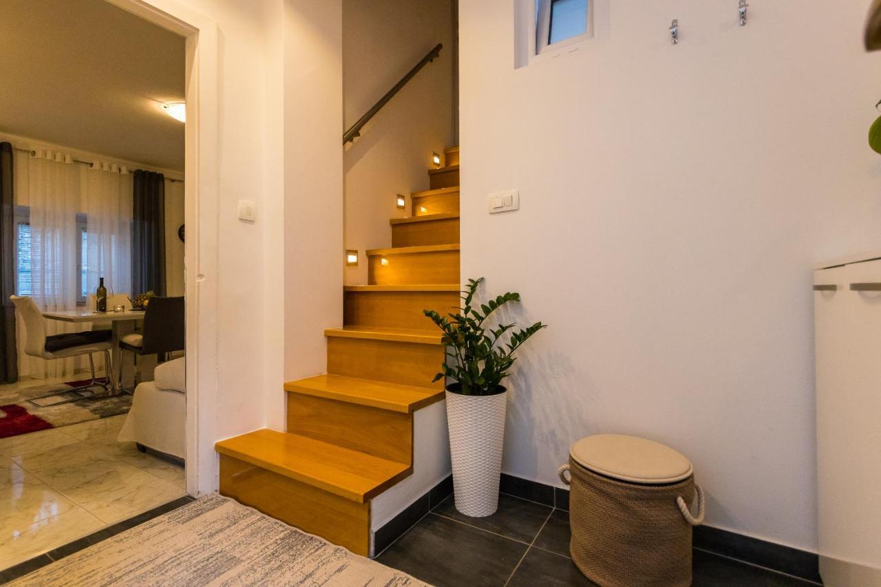 Apartment Vitturina Kaštela Εξωτερικό φωτογραφία