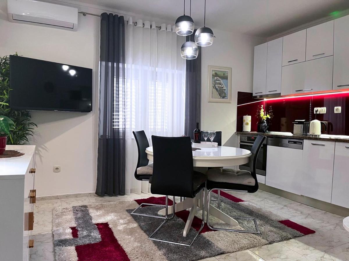 Apartment Vitturina Kaštela Εξωτερικό φωτογραφία